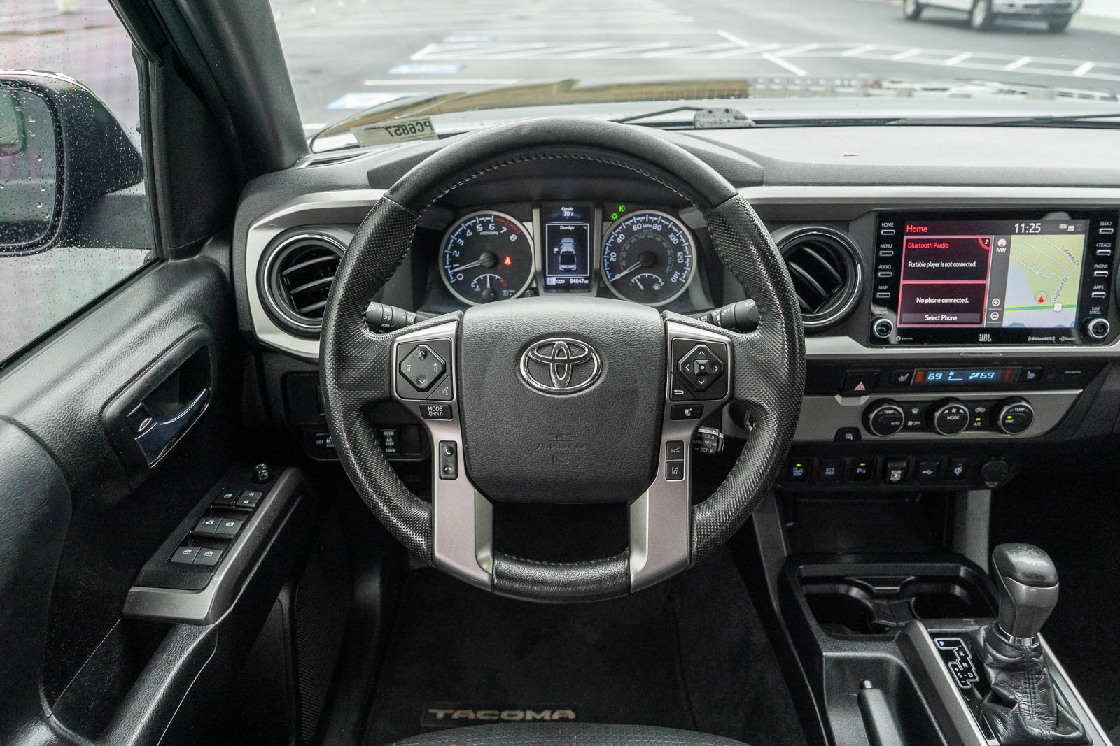 Used 2021 Toyota Tacoma Limited RWD image 22