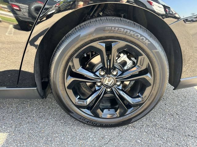 Used 2025 Honda Accord SE image 9