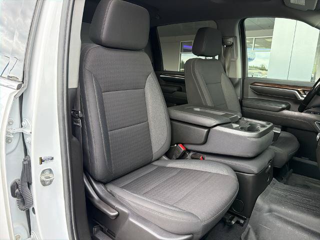 Used 2024 GMC Sierra 3500 SLE w/ SLE Value Package AWD/4WD image 8
