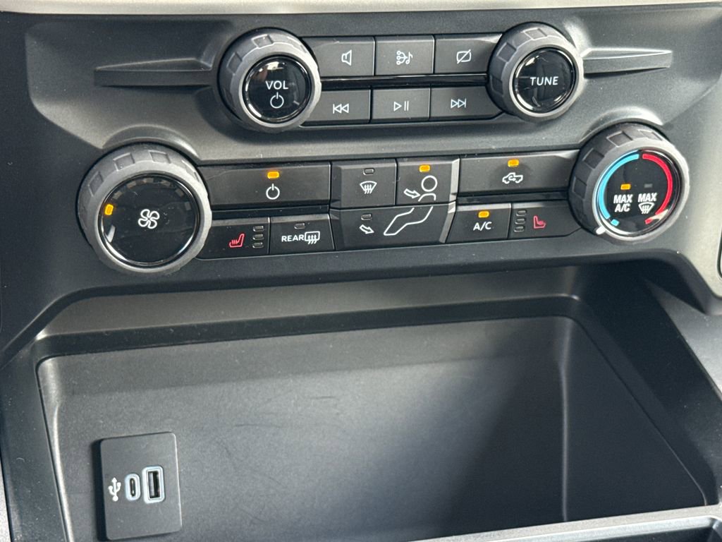 Certified 2024 Ford F250 XLT w/ XLT Premium Package image 23