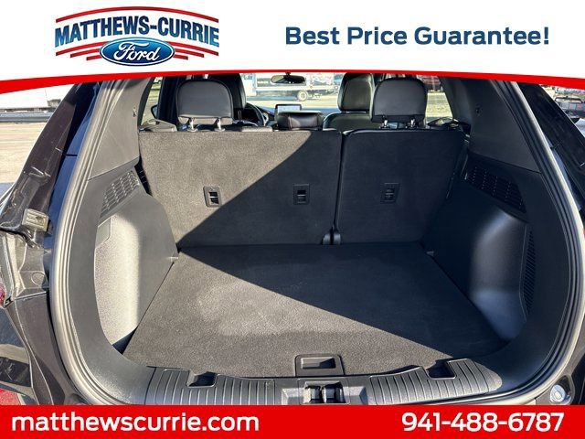 Certified 2025 Ford Escape ST-Line Elite image 13