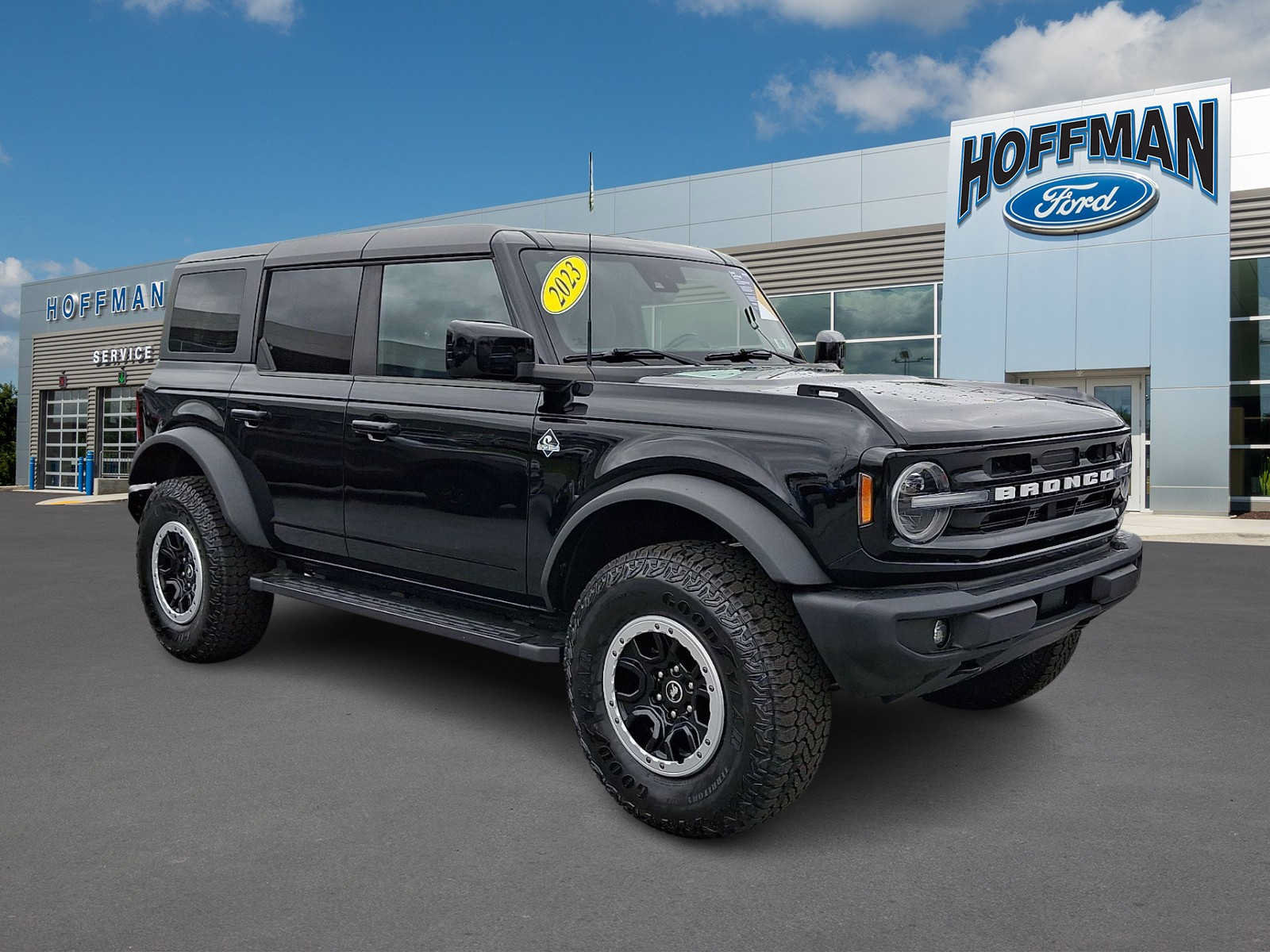 Certified 2023 Ford Bronco Outer Banks w/ Sasquatch Package AWD/4WD video 1