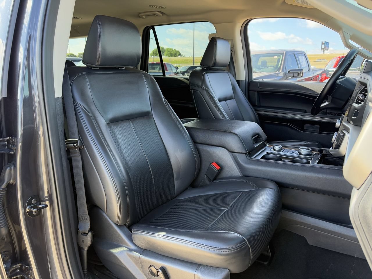 Certified 2024 Ford Expedition Max XLT AWD/4WD image 29