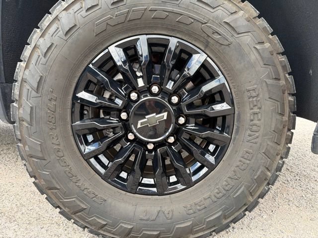 Used 2024 Chevrolet Silverado 2500 LTZ w/ LTZ Plus Package AWD/4WD image 23