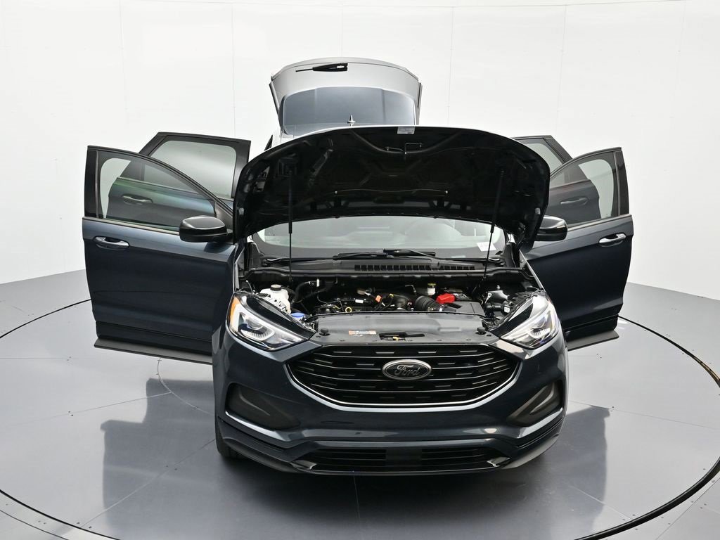 Certified 2022 Ford Edge SE w/ Black Appearance Package image 60