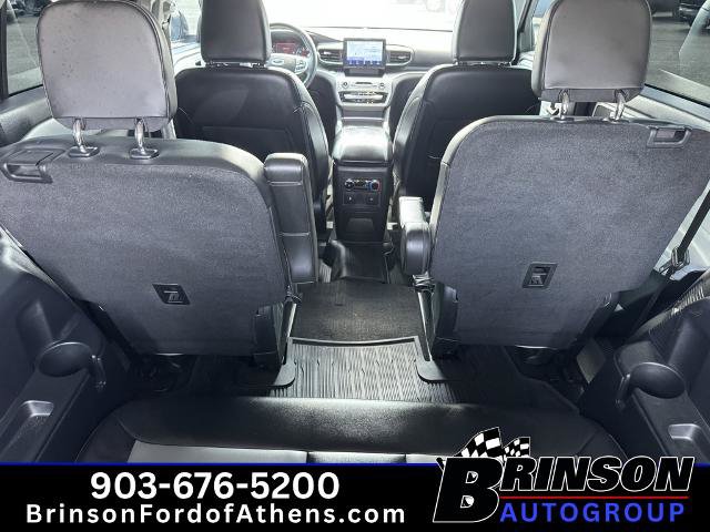 Certified 2023 Ford Explorer XLT w/ Equipment Group 202A RWD image 11