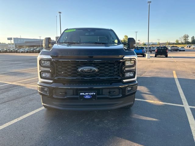 Certified 2025 Ford F250 XLT w/ Black Appearance Package AWD/4WD image 19