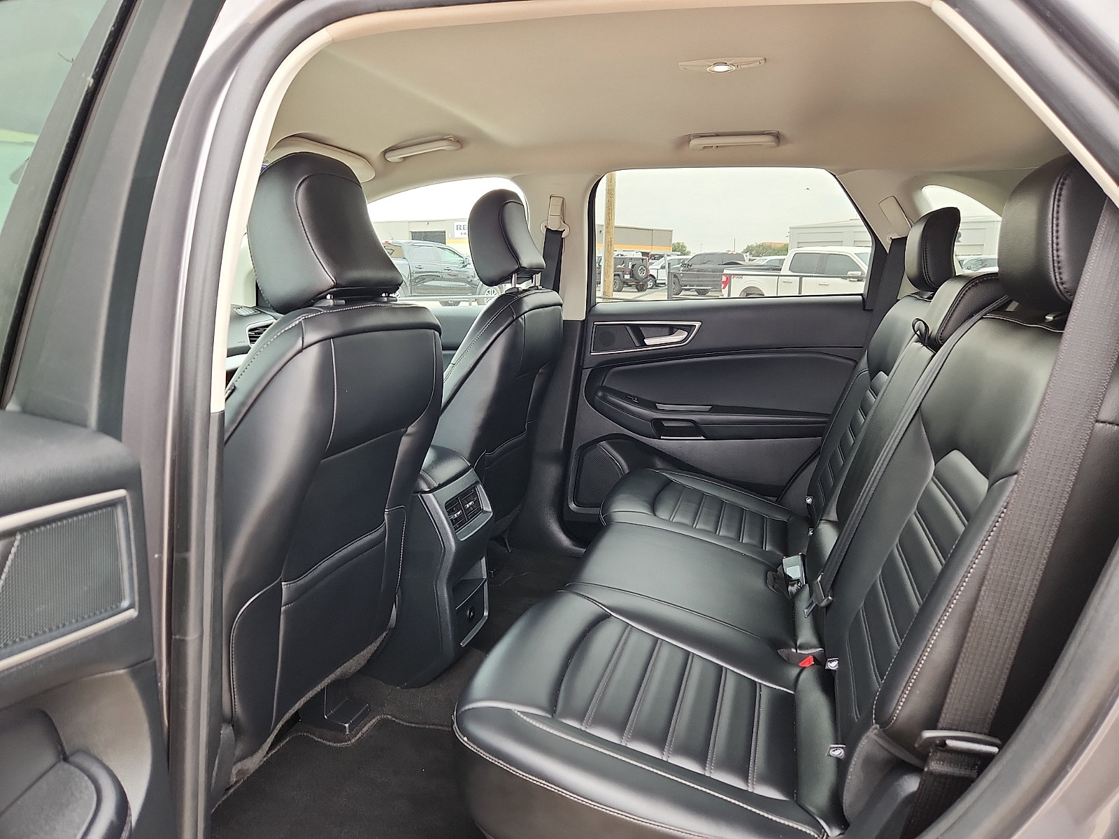 Certified 2024 Ford Edge SEL AWD/4WD image 9