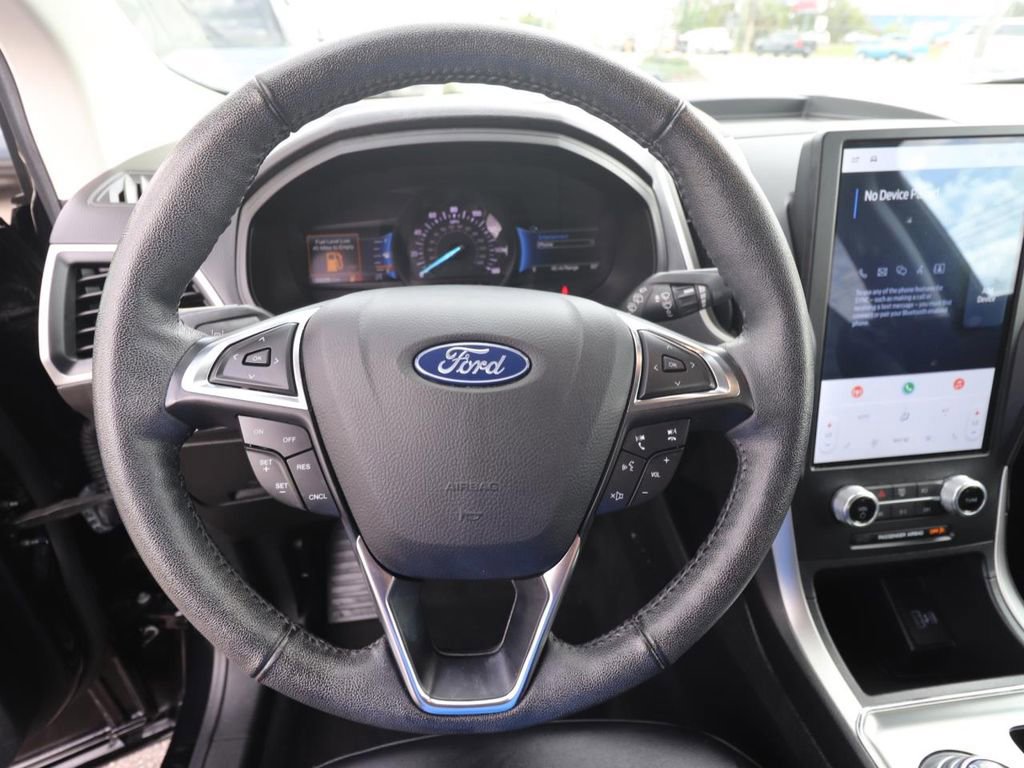 Certified 2022 Ford Edge SEL image 17