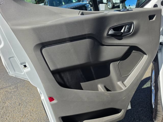 Certified 2025 Ford Transit 250 Low Roof w/ Exterior Upgrade Package RWD image 17