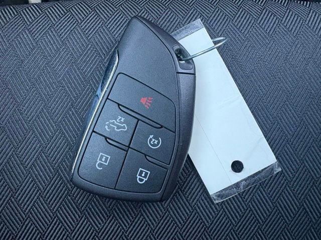 Used 2025 Chevrolet Silverado 2500 Custom w/ Custom Value Package image 29