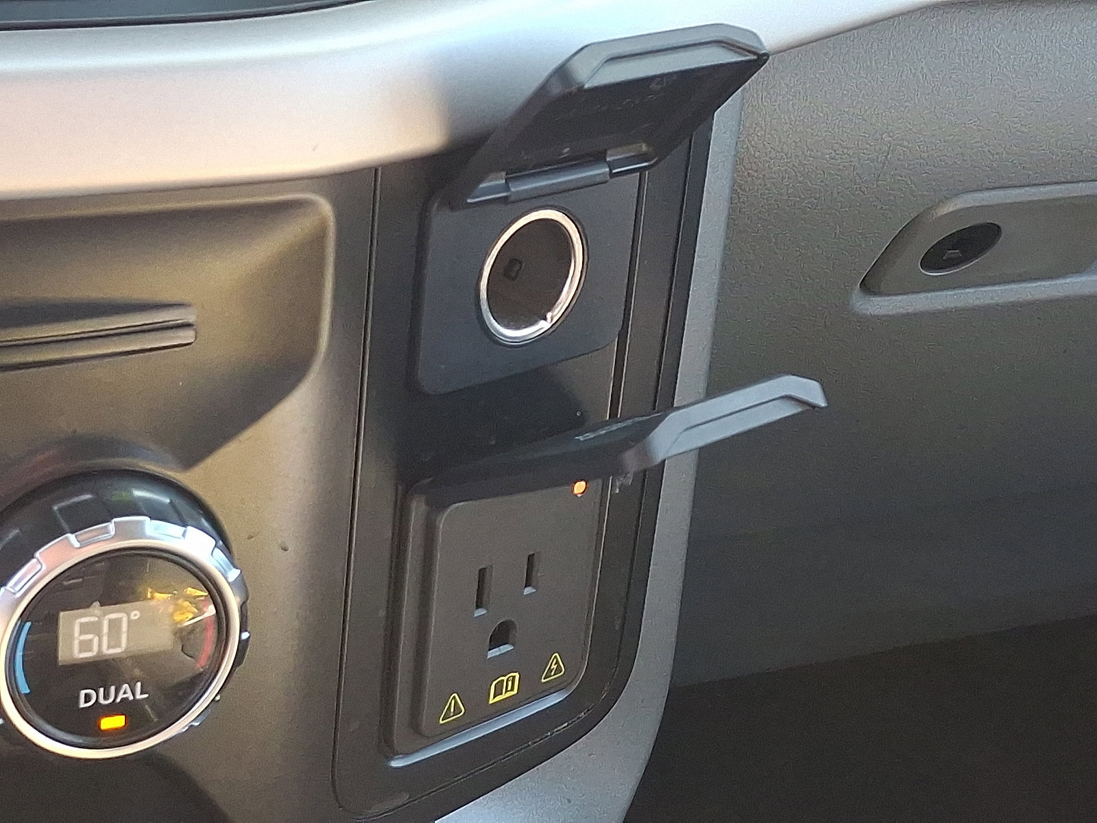 Certified 2021 Ford F150 XLT w/ Equipment Group 302A High image 25