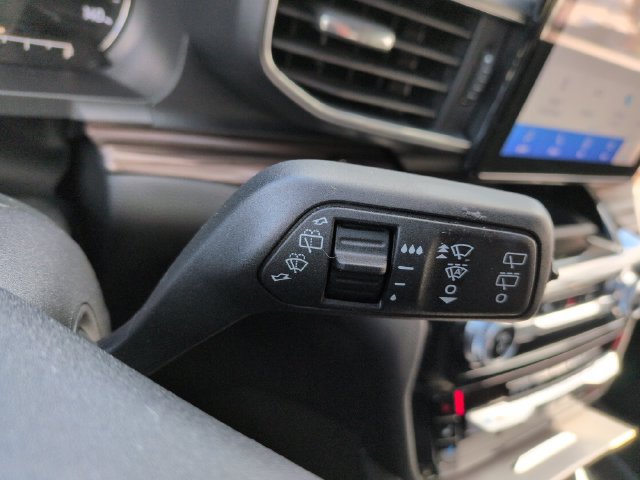 Certified 2023 Ford Explorer Limited AWD/4WD image 37