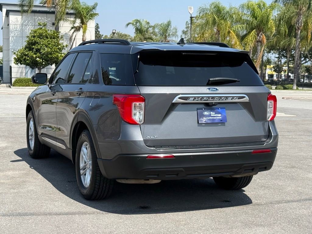 Certified 2023 Ford Explorer XLT RWD image 5