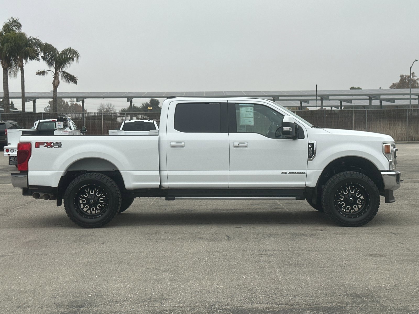 Certified 2022 Ford F350 Lariat w/ Lariat Ultimate Package image 3