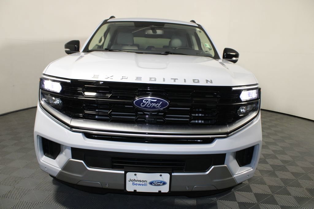 Certified 2025 Ford Expedition Platinum image 6
