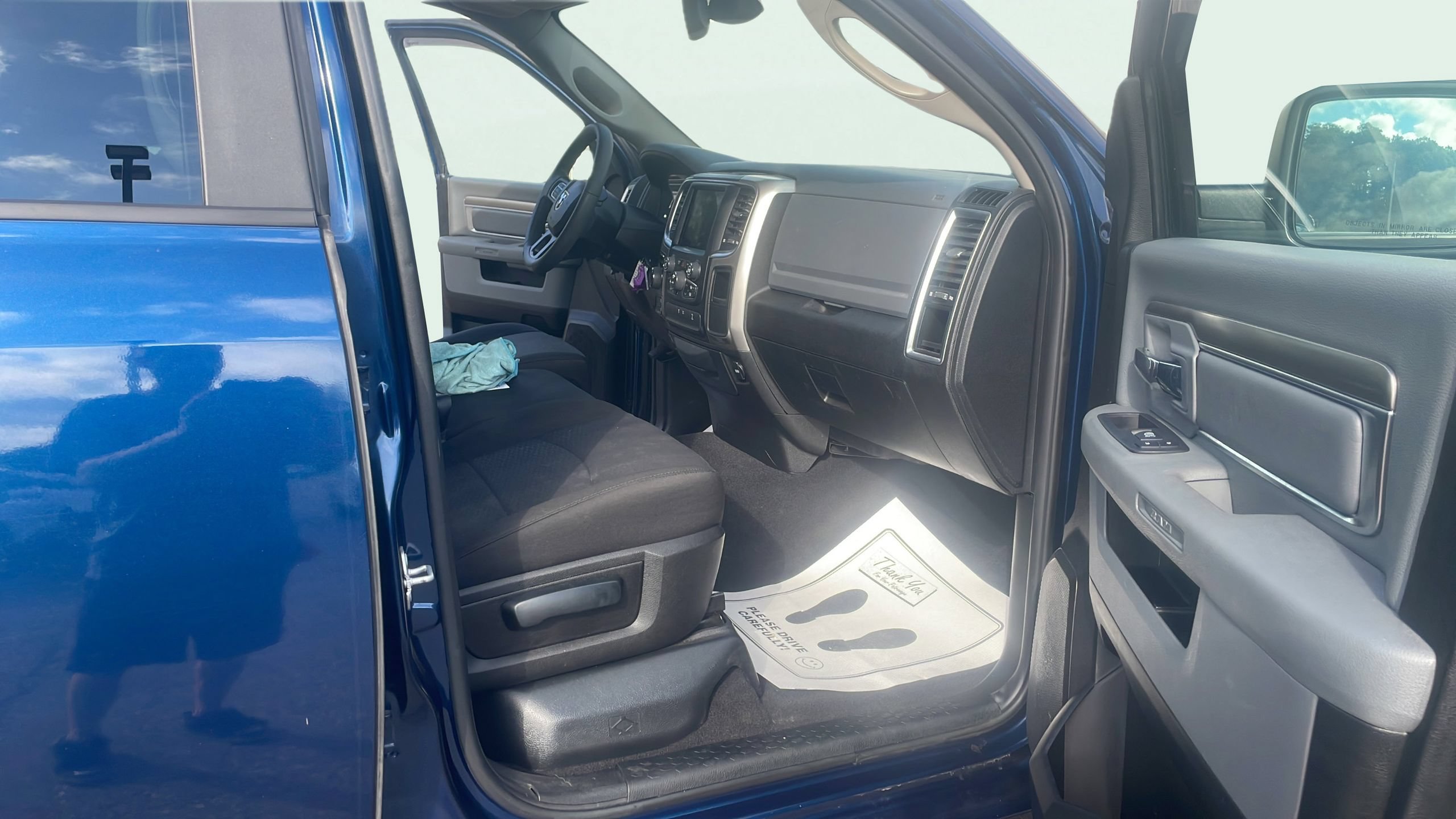 Used 2020 RAM 1500 Warlock w/ Electronics Group AWD/4WD image 17