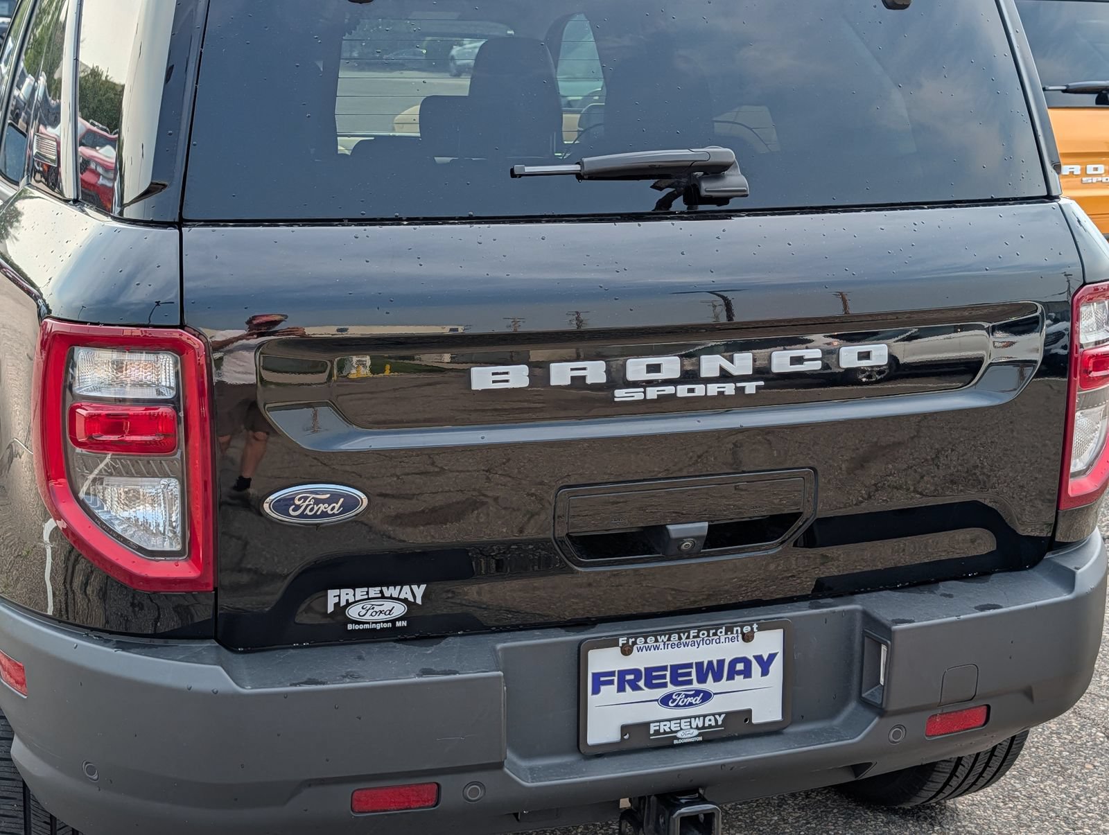 Certified 2021 Ford Bronco Sport Outer Banks w/ Outer Banks Package AWD/4WD image 13
