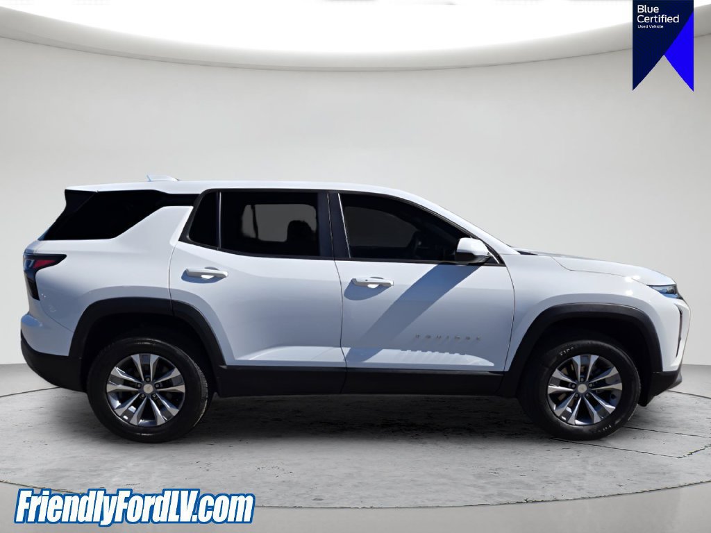 Used 2026 Chevrolet Equinox LT w/ Convenience Package II FWD image 8
