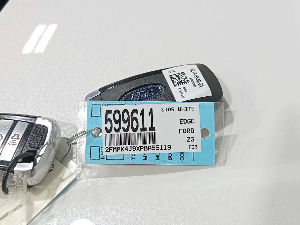 Certified 2023 Ford Edge SEL AWD/4WD image 25