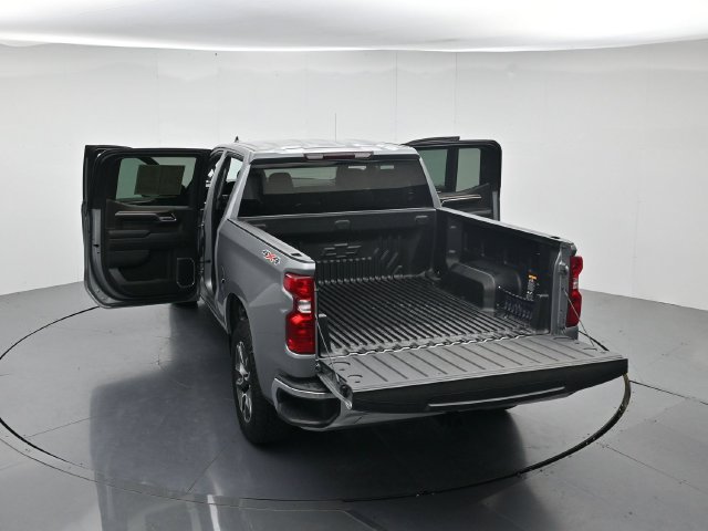 Used 2024 Chevrolet Silverado 1500 LT AWD/4WD image 48