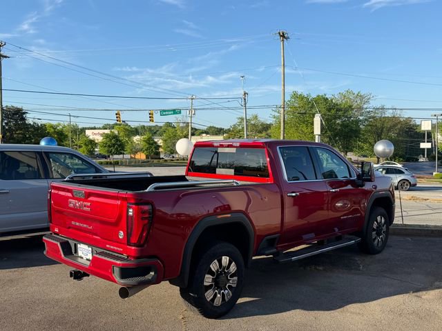 Used 2024 GMC Sierra 2500 Denali w/ Denali Reserve Package AWD/4WD image 3