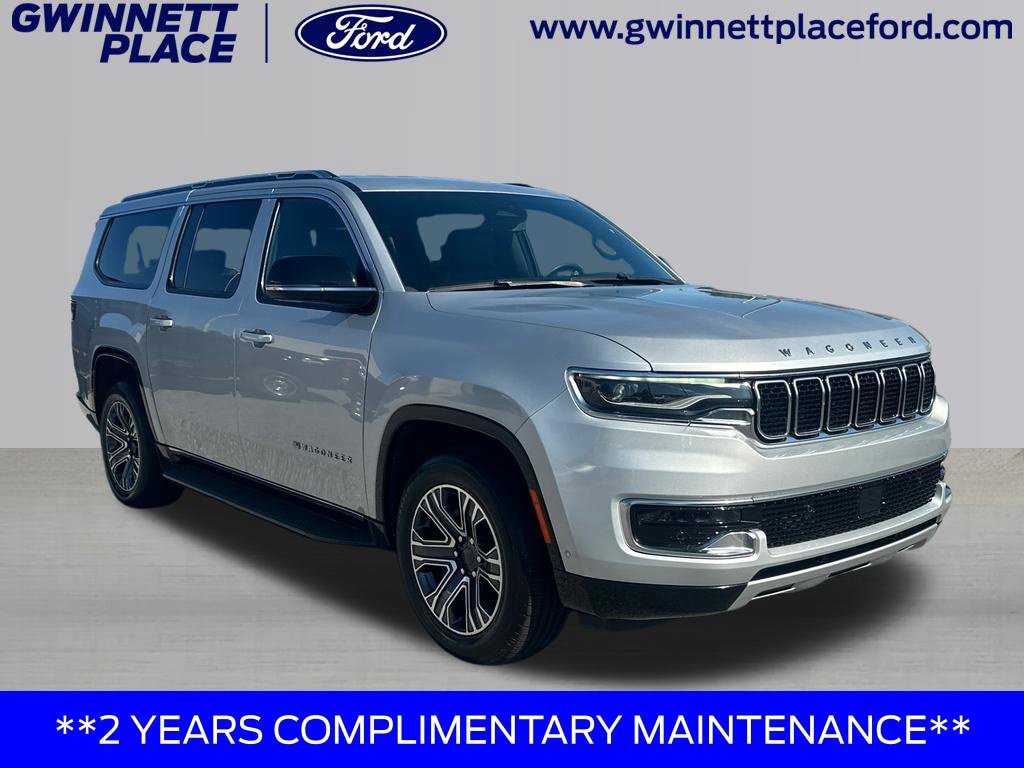 Used 2024 Jeep Wagoneer L Series II w/ Flexible Seating Group RWD image 3