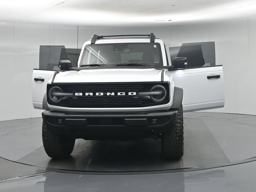 Certified 2022 Ford Bronco Wildtrak AWD/4WD image 34