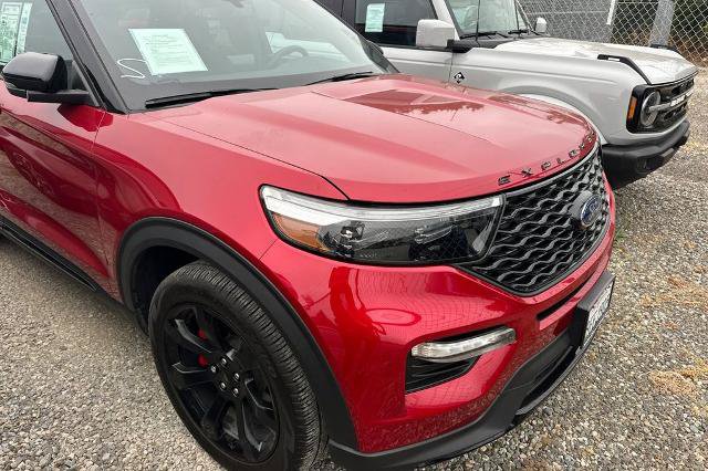 Certified 2023 Ford Explorer ST w/ Equipment Group 401A AWD/4WD image 2
