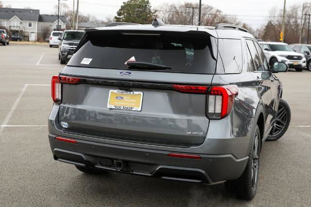 Certified 2025 Ford Explorer ST-Line w/ Premium Package image 4