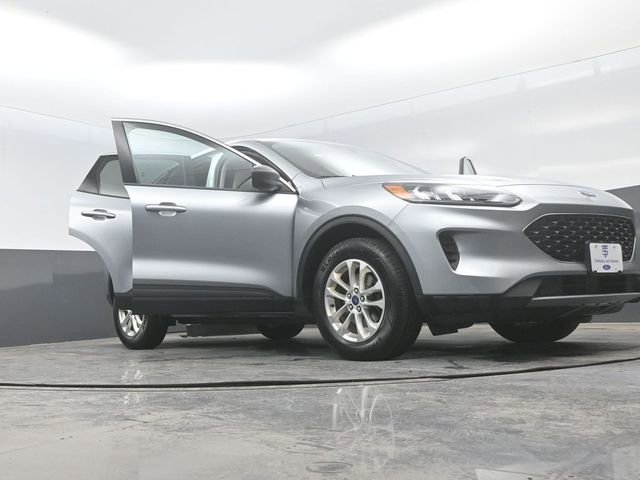 Certified 2022 Ford Escape SE AWD/4WD image 29
