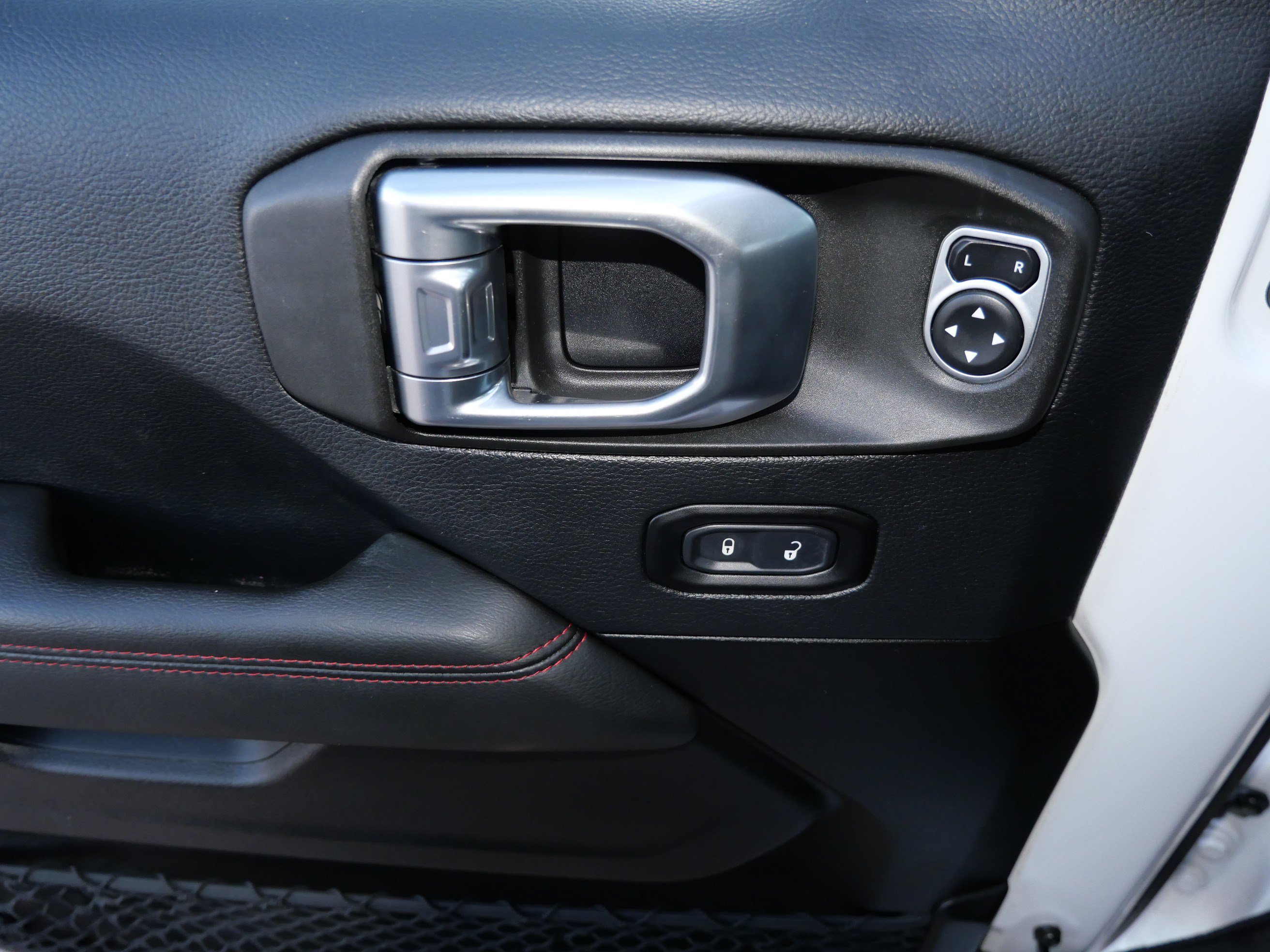 Used 2019 Jeep Wrangler Unlimited Rubicon AWD/4WD image 20