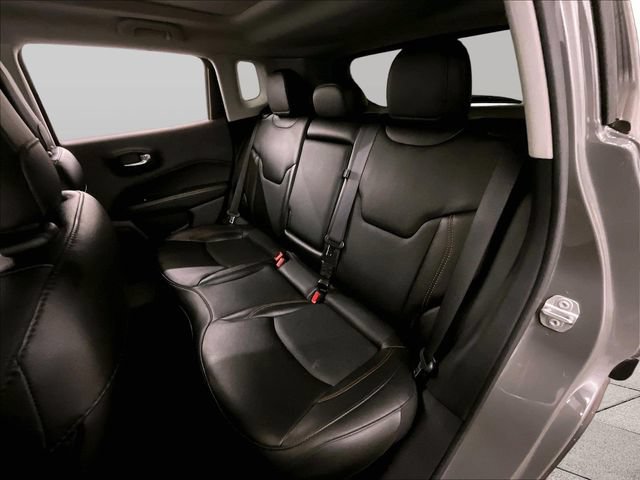 Used 2020 Jeep Compass Limited AWD/4WD image 25