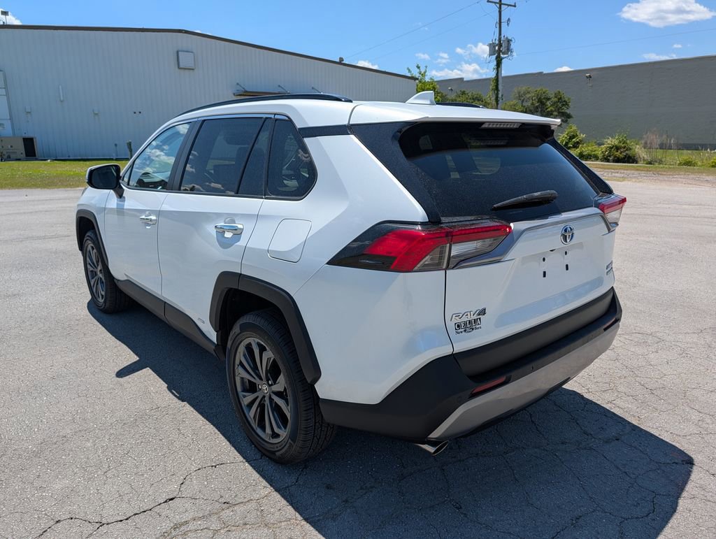 Used 2023 Toyota RAV4 Limited AWD/4WD image 4
