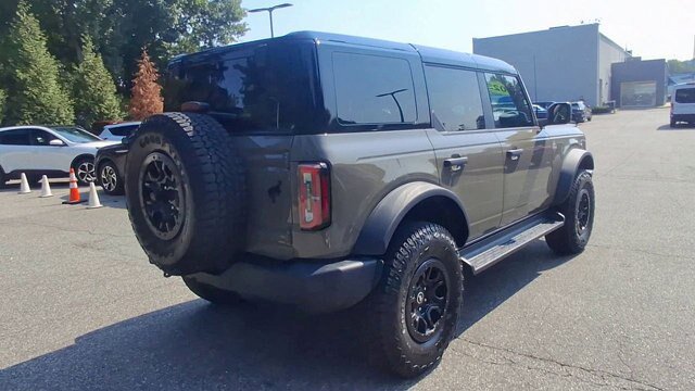 Certified 2025 Ford Bronco Outer Banks w/ Sasquatch Package AWD/4WD image 9