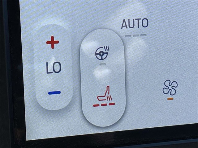 Certified 2024 Ford Edge Titanium image 24