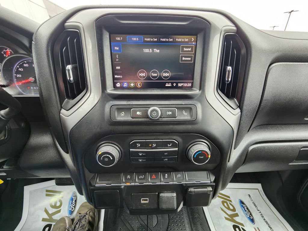 Used 2020 Chevrolet Silverado 1500 Custom w/ Custom Value Package image 16