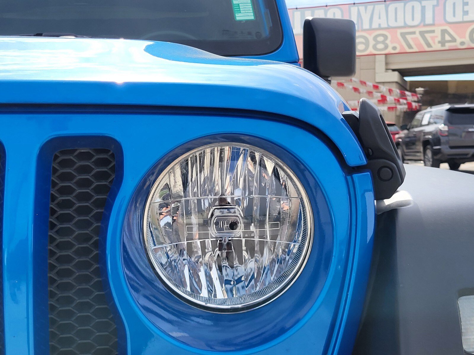 Used 2022 Jeep Wrangler Unlimited Sport image 11