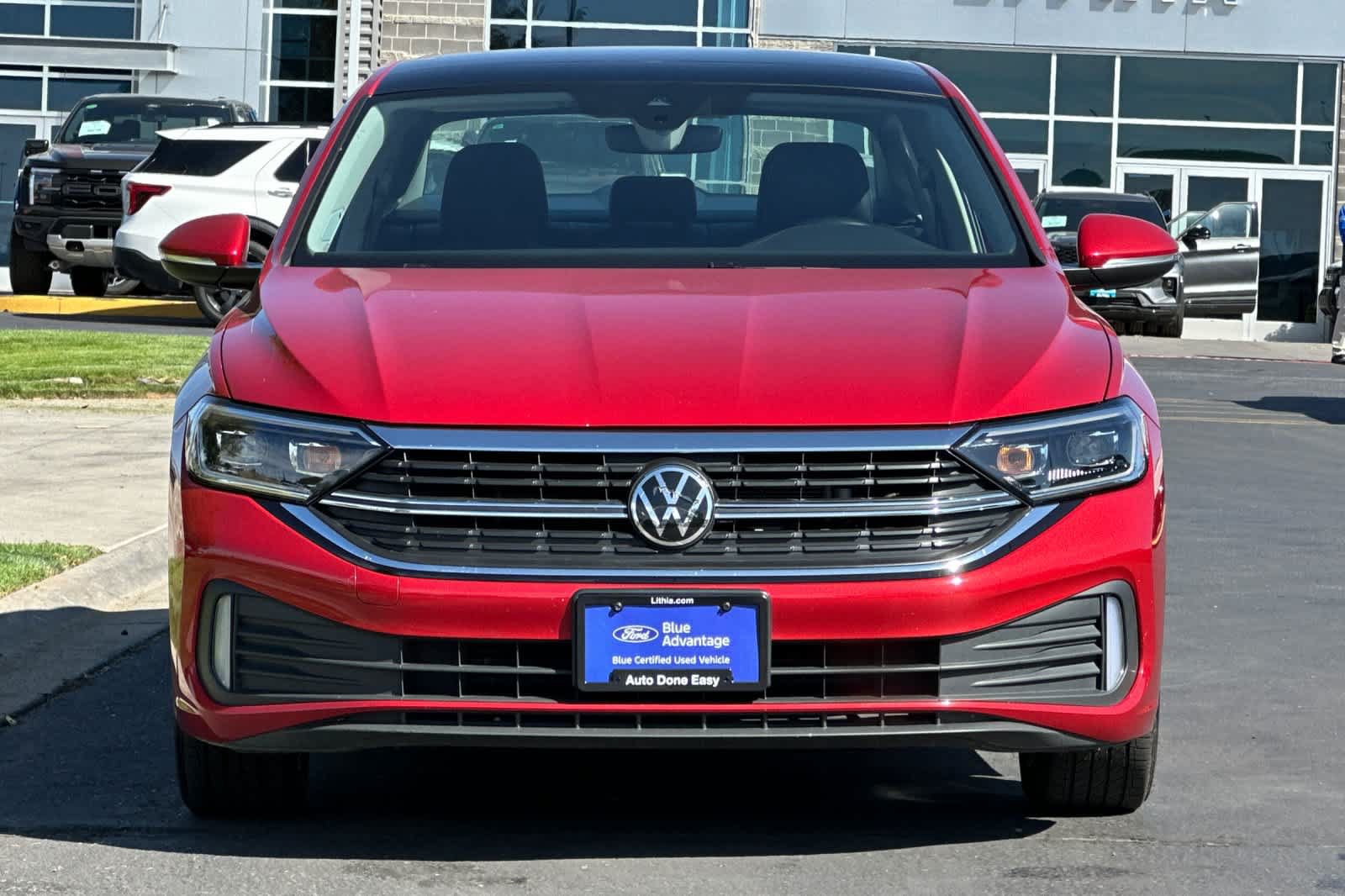 Used 2024 Volkswagen Jetta SEL FWD image 10