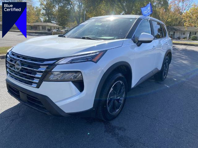 Used 2024 Nissan Rogue SV