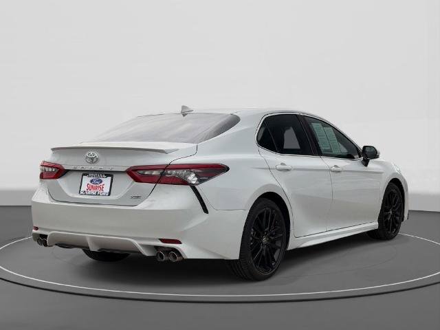 Used 2022 Toyota Camry XSE FWD image 5
