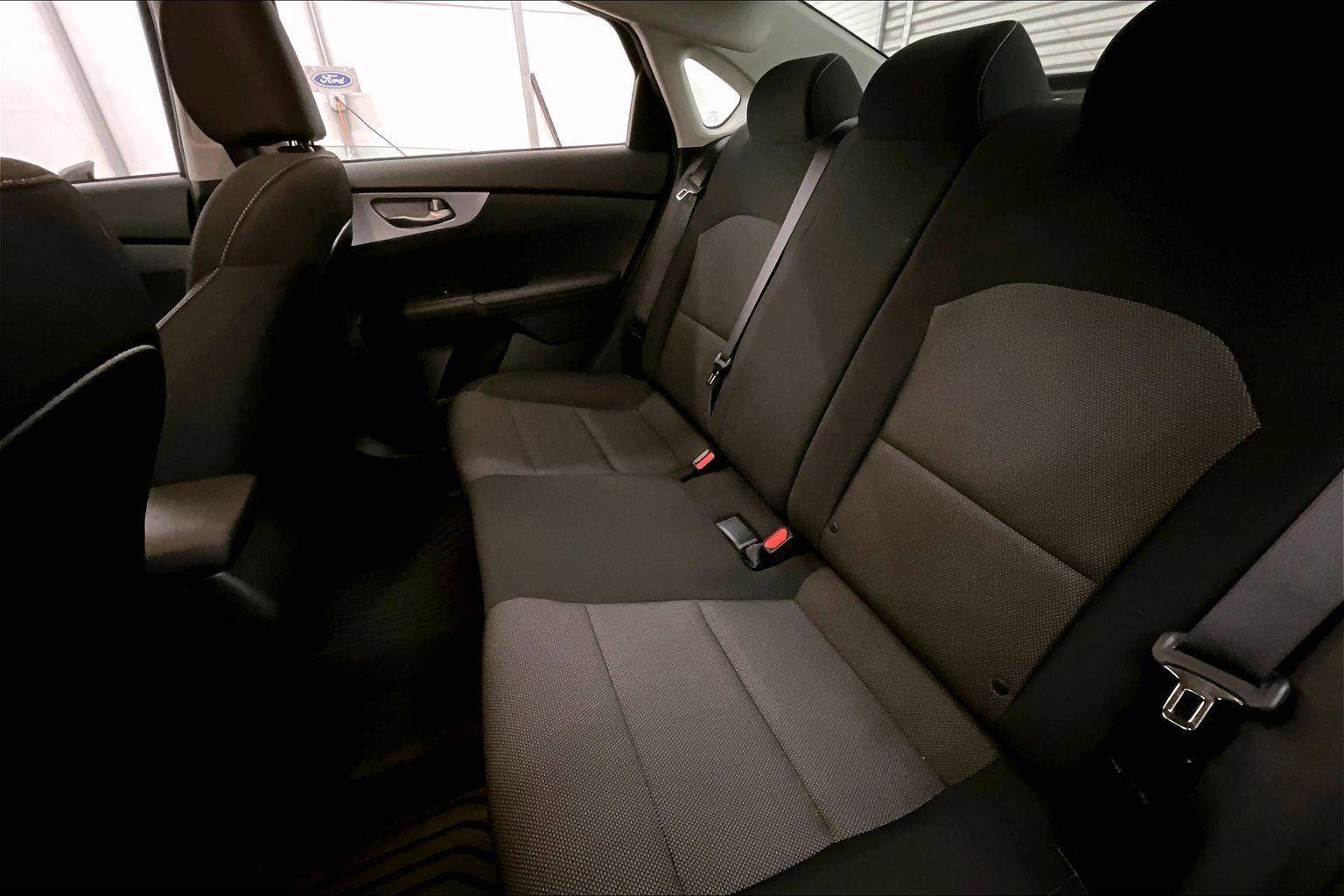 Used 2023 Kia Forte LXS w/ LXS Technology Package image 25