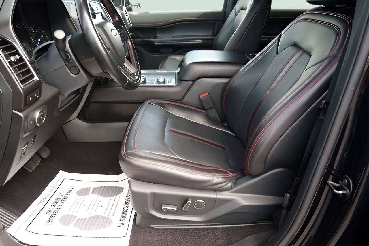 Certified 2021 Ford Expedition Limited AWD/4WD image 9