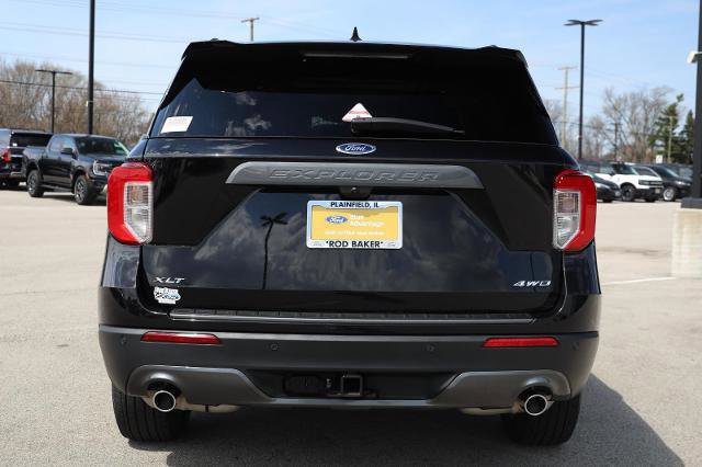 Certified 2023 Ford Explorer XLT w/ Equipment Group 202A image 5