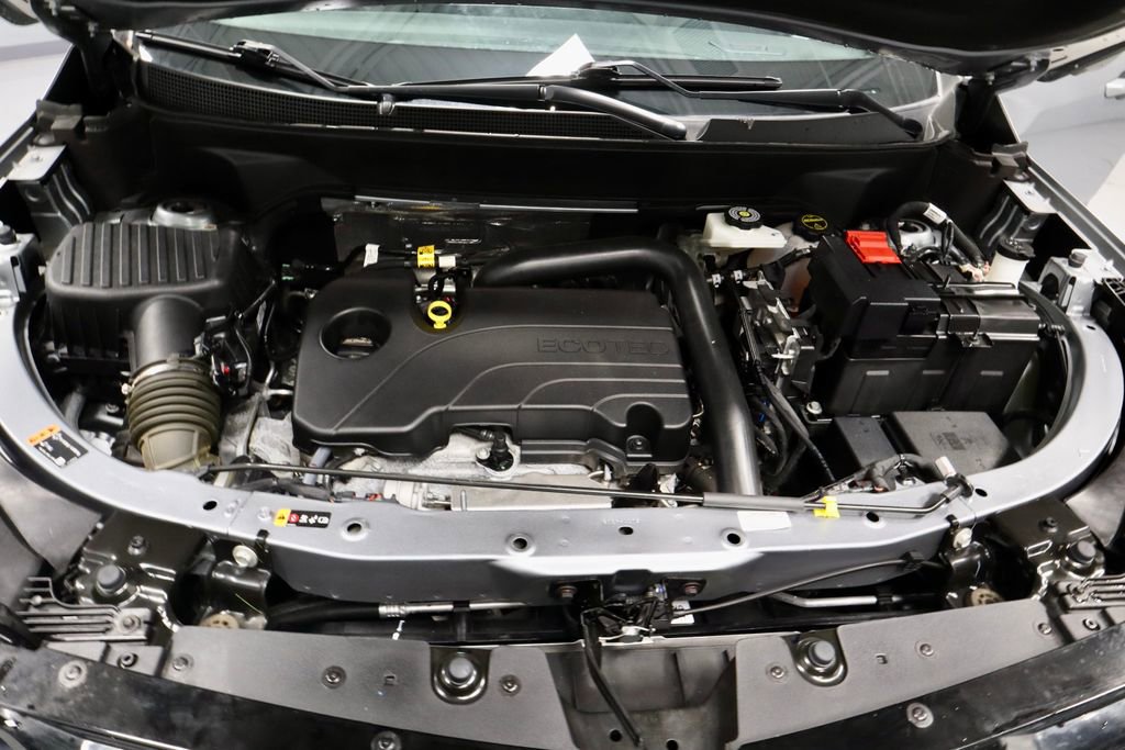 Used 2025 Chevrolet Equinox RS w/ Safety and Technology Package image 18