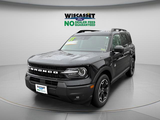 Certified 2025 Ford Bronco Sport Outer Banks w/ Outer Banks Tech Package+ AWD/4WD image 18