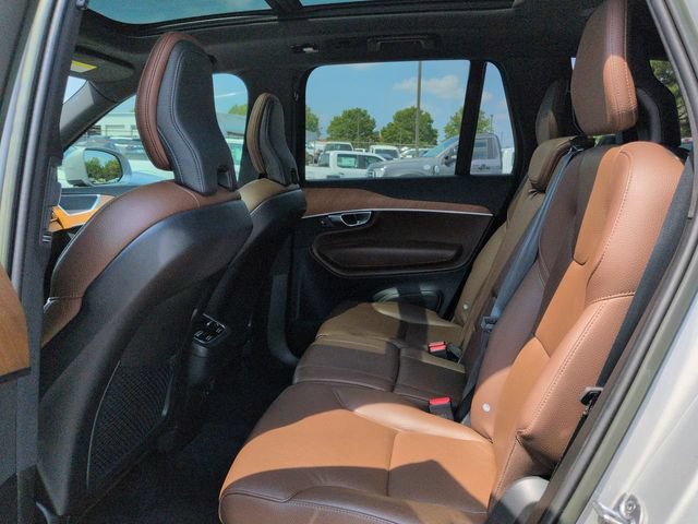 Used 2023 Volvo XC90 B5 Plus w/ Protection Package Premier AWD/4WD image 16
