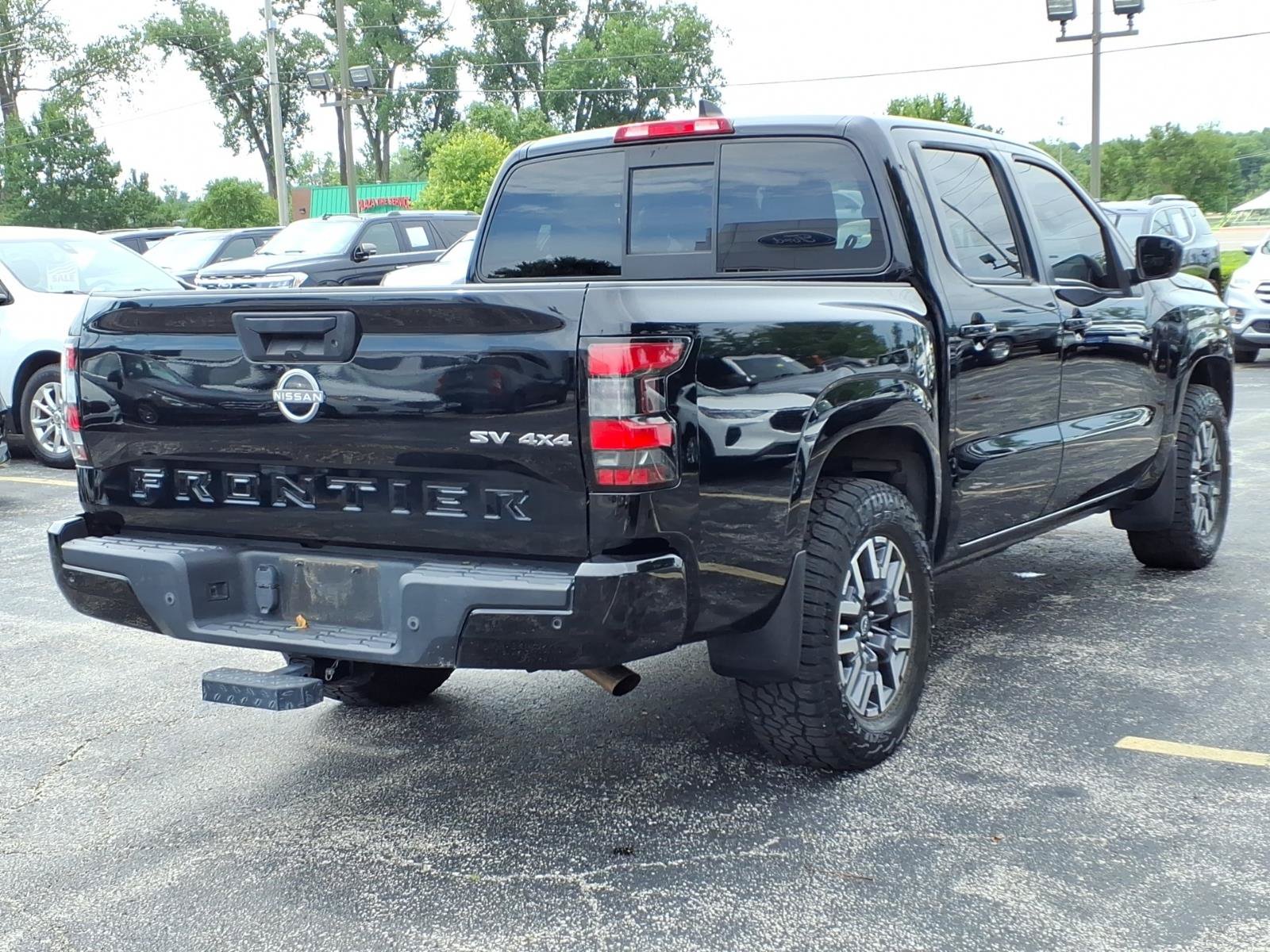 Used 2022 Nissan Frontier SV AWD/4WD image 27