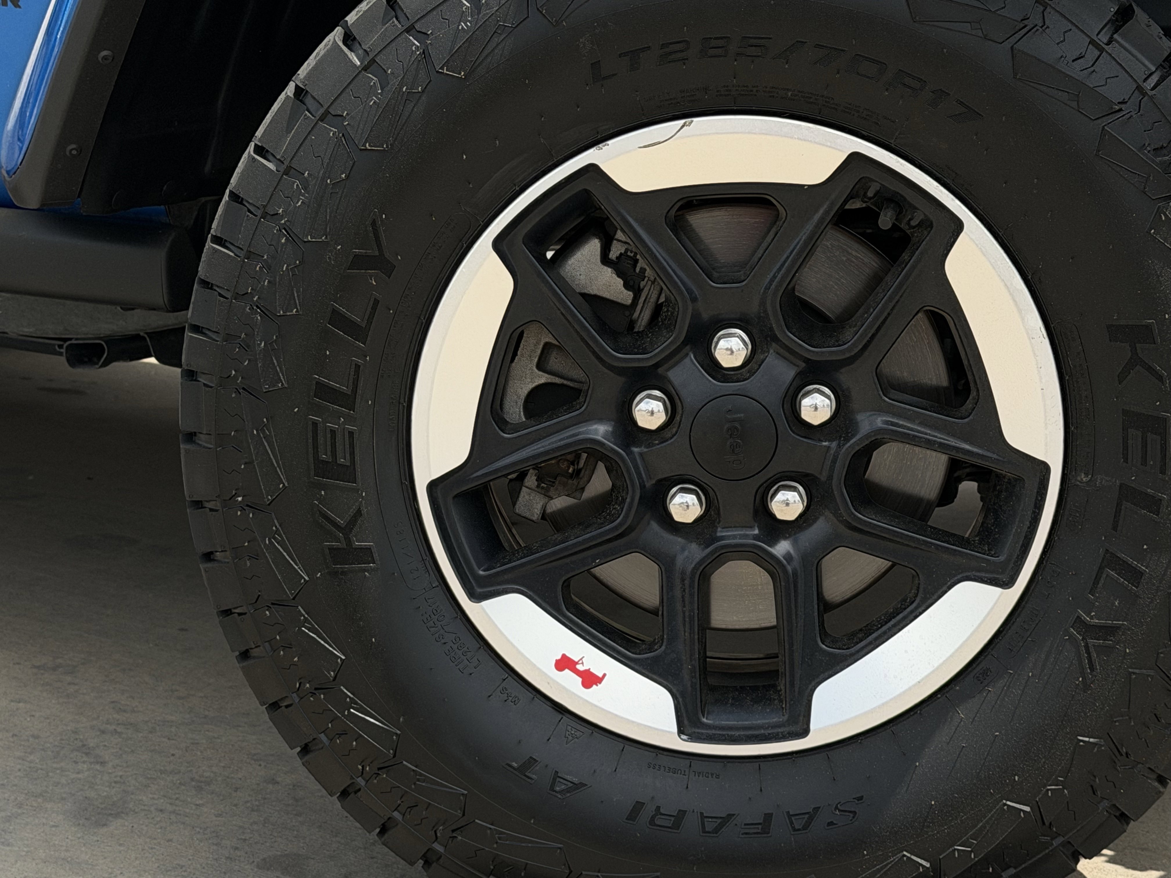 Used 2021 Jeep Wrangler Rubicon AWD/4WD image 11