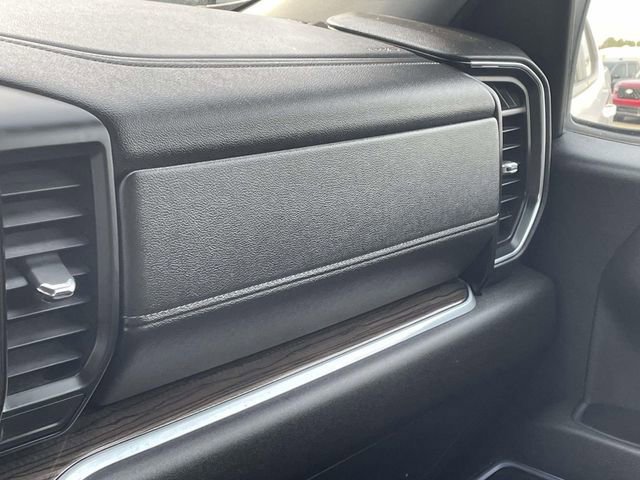 Used 2022 Chevrolet Silverado 1500 RST image 29